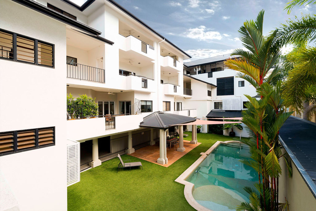 beaumont-on-space-cairns-accommodation-1200-2