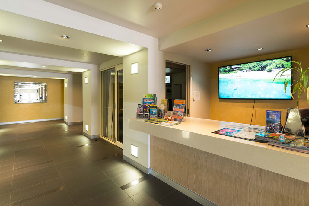 clarendon-on-space-cairns-accommodation-1200-3