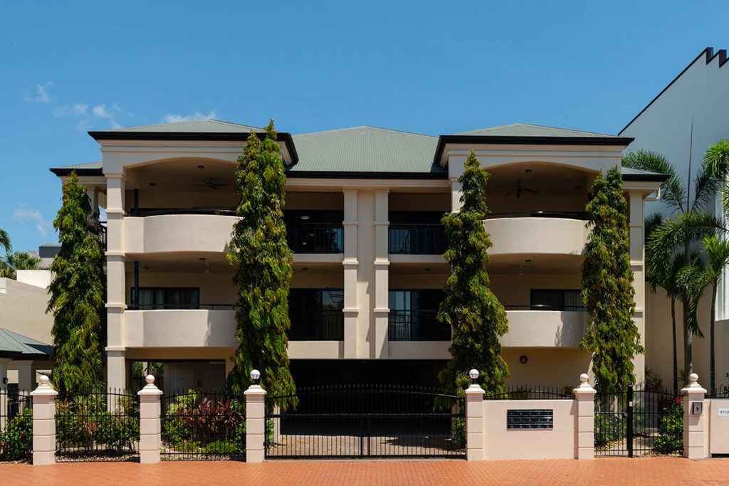 regency-on-space-cairns-accommodation-1200