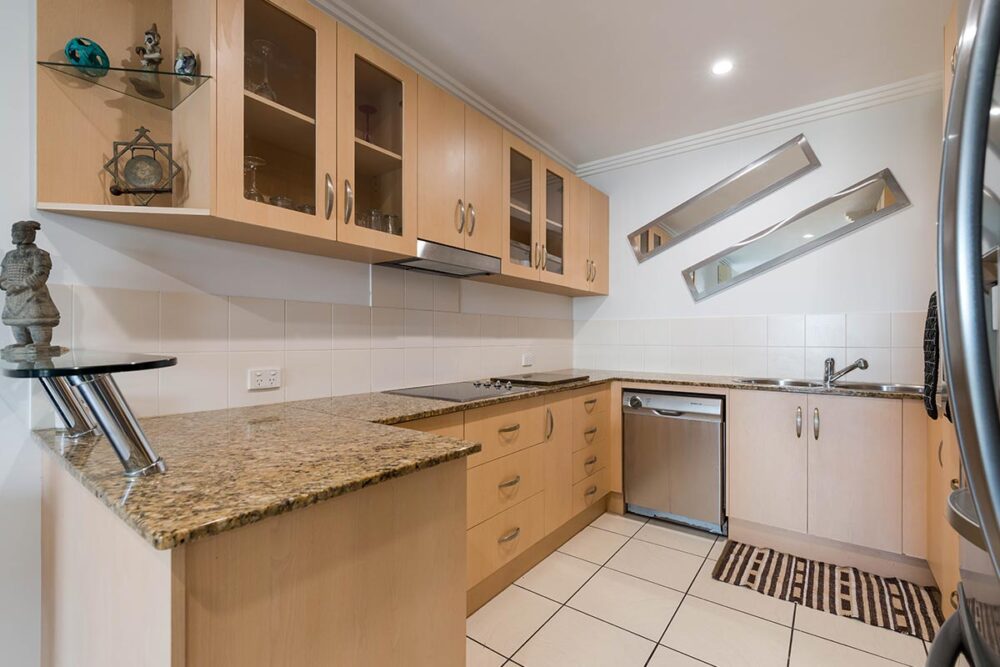 1200-3bed-beaumont-cairns-accommodation1