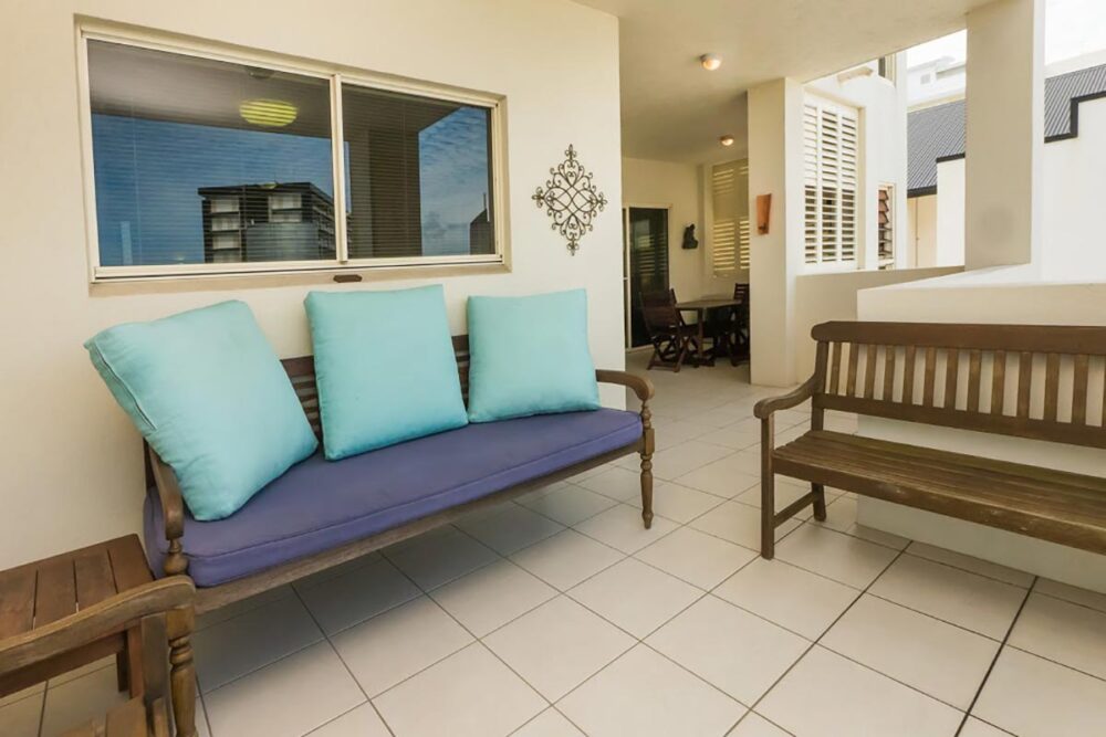 1200-3bed-claredon-cairns-accommodation13