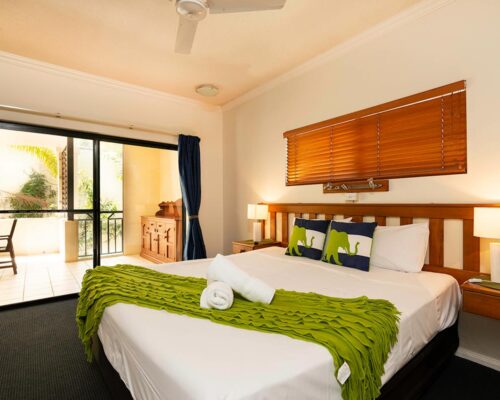 1200-3bed-regency-cairns-accommodation1
